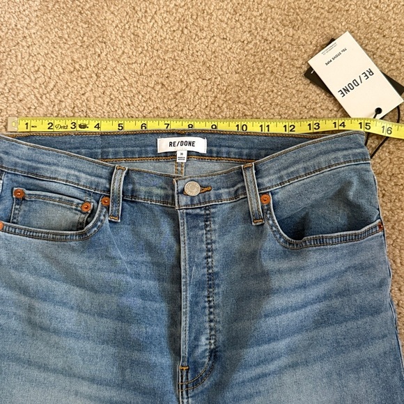 Re/Done 70s Stove Pipe Jeans- High Rise Straight ADEDBLUE Wash- Size 30- NWT - Picture 10 of 13